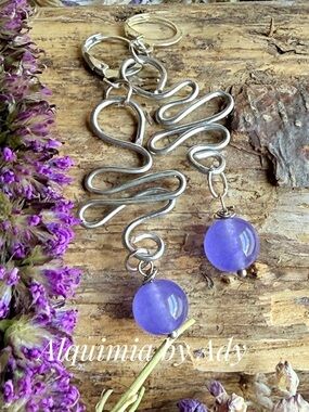 Alquimia Lavender Bead Silver Wire Dangle Earrings